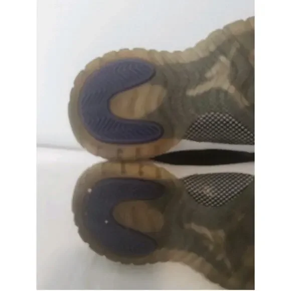 Nike Air Jordan, Retro 11 Concord, Youth Size 5Y, 378038-100, Year 2018, No Box - Picture 7 of 10